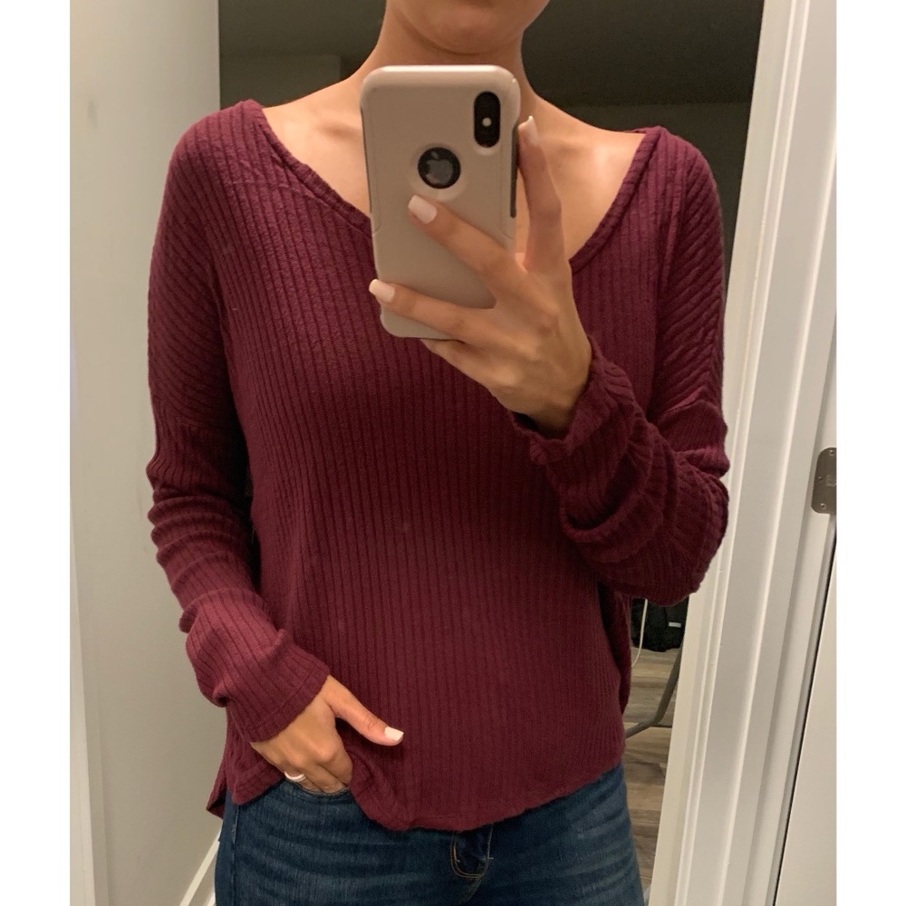 American Eagle Soft and Sexy Ribbed V-Neck